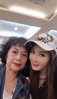 网红明星吃瓜八卦是谁说的,揭秘网红明星吃瓜八卦背后的真相