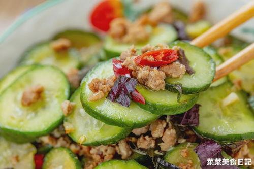 吃瓜的网图,吃瓜群众的狂欢现场