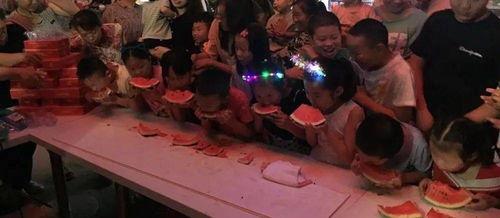 网红夜店吃瓜是真的吗,真相揭秘还是网络炒作？